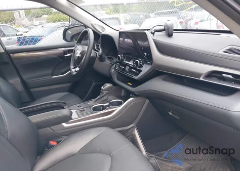 2023 Toyota Highlander Hybrid Limited z USA, uszkodzony, nr VIN 5TDXBRCH3PS578423